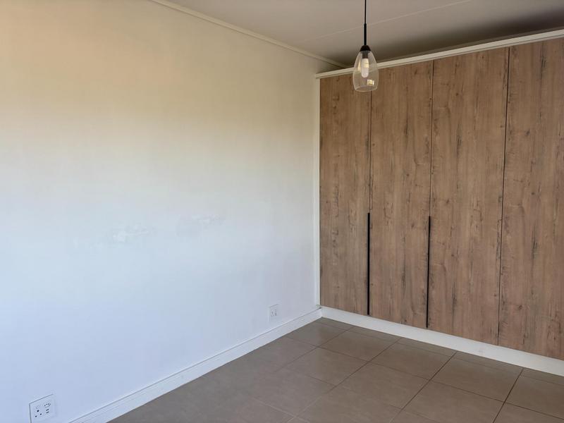 To Let 1 Bedroom Property for Rent in Richwood Western Cape